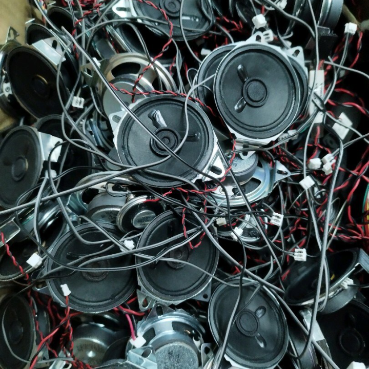 Hoparlör Mini 5cm Çap, 8ohm direnç, 3wat kablo ve soketli, buzzer, speaker